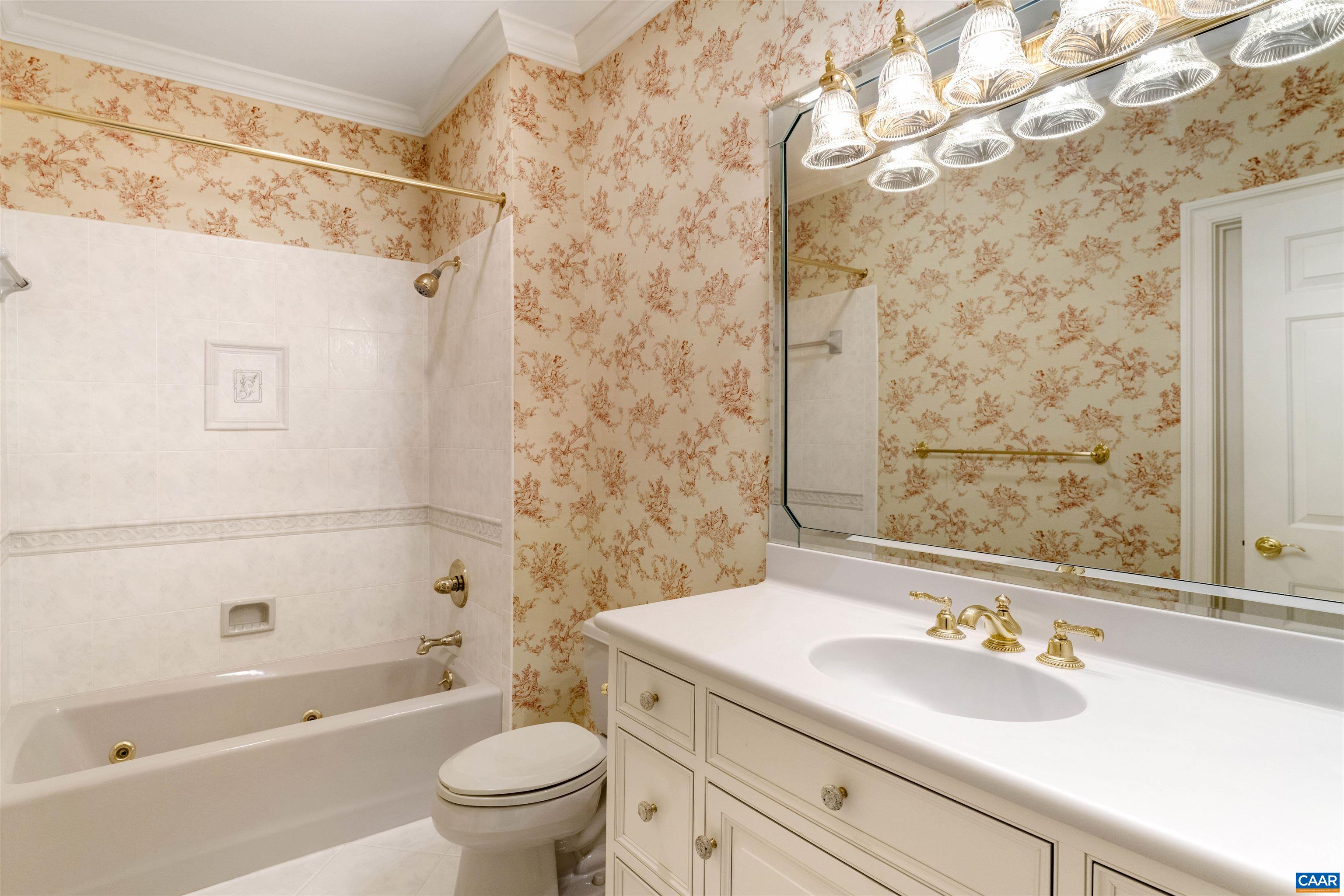 2121 GARTH RD, CHARLOTTESVILLE, Virginia 22901, 3 Bedrooms Bedrooms, ,3 BathroomsBathrooms,Residential,MAJESTIC OAKS,2121 GARTH RD,664135 MLS # 664135