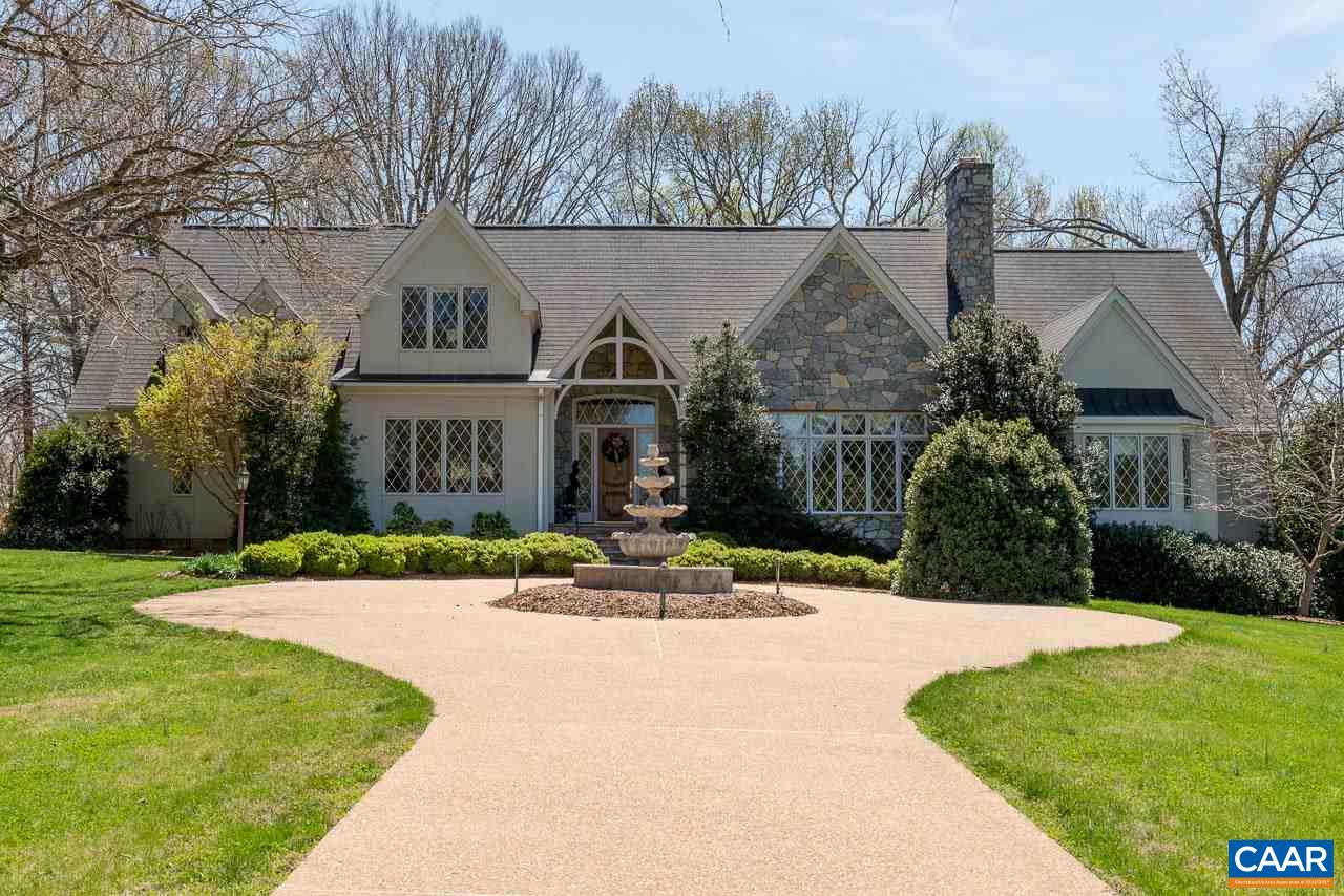 2121 GARTH RD, CHARLOTTESVILLE, Virginia 22901, 3 Bedrooms Bedrooms, ,3 BathroomsBathrooms,Residential,MAJESTIC OAKS,2121 GARTH RD,664135 MLS # 664135