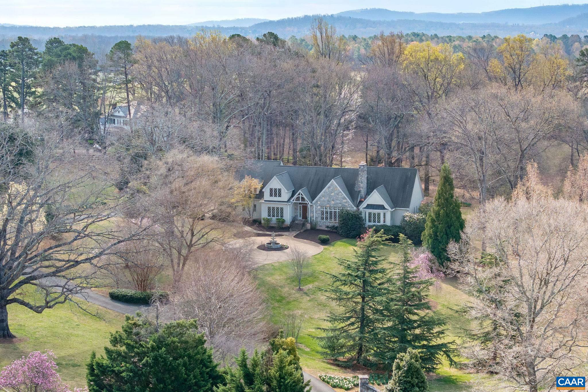 2121 GARTH RD, CHARLOTTESVILLE, Virginia 22901, 3 Bedrooms Bedrooms, ,3 BathroomsBathrooms,Residential,MAJESTIC OAKS,2121 GARTH RD,664135 MLS # 664135