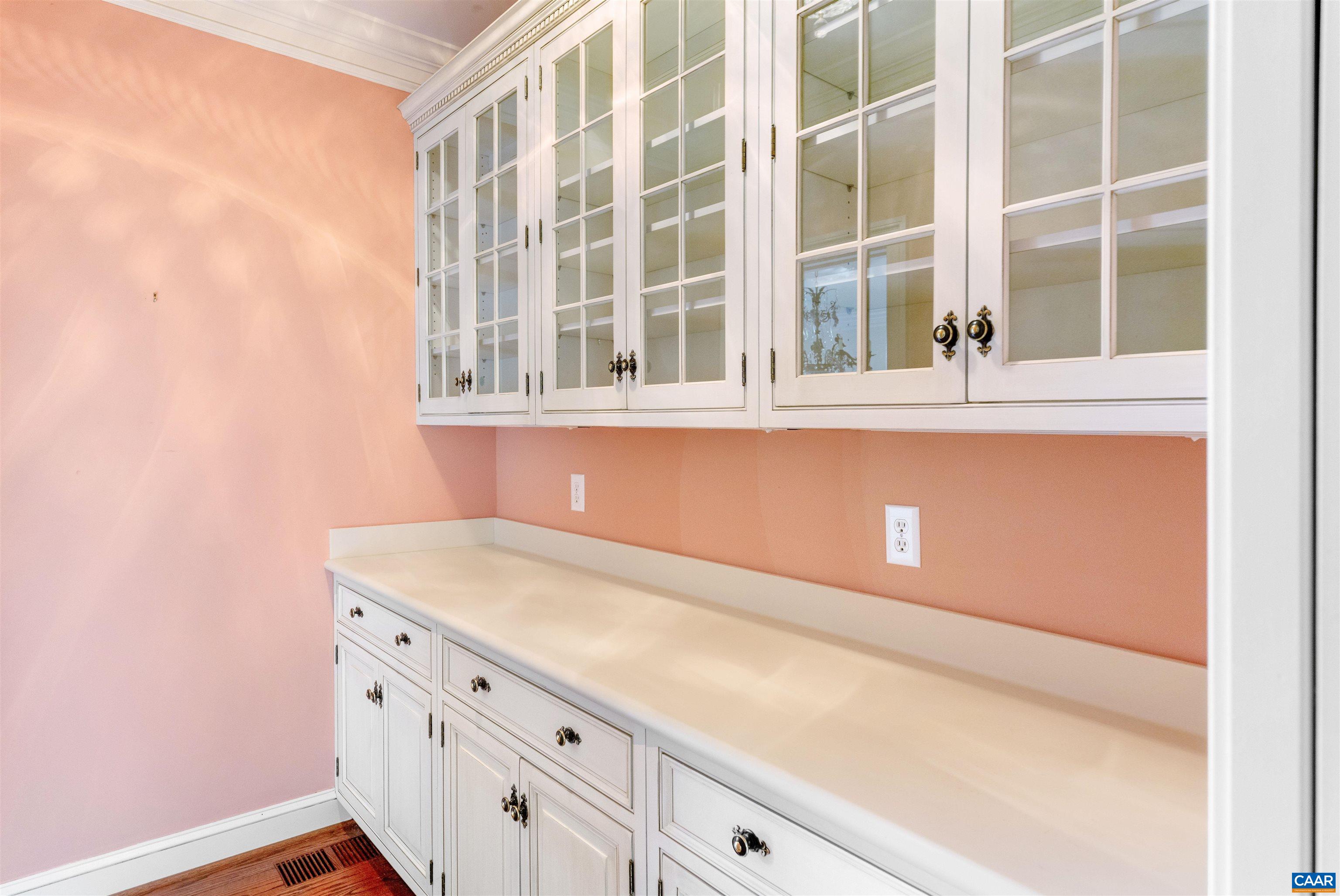 2121 GARTH RD, CHARLOTTESVILLE, Virginia 22901, 3 Bedrooms Bedrooms, ,3 BathroomsBathrooms,Residential,MAJESTIC OAKS,2121 GARTH RD,664135 MLS # 664135
