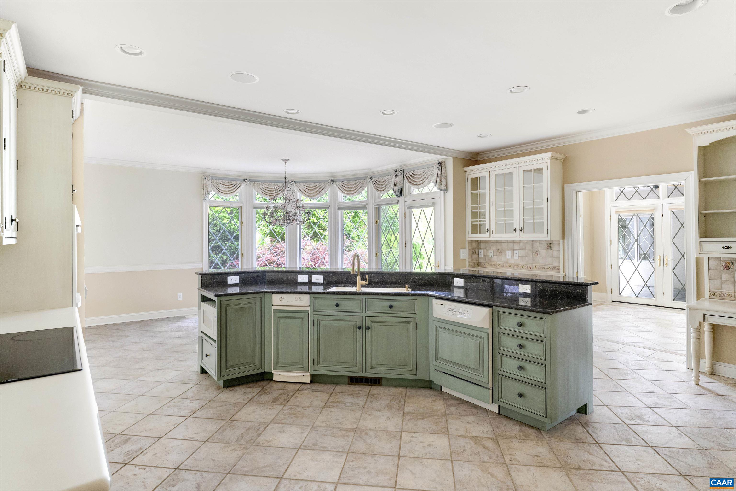 2121 GARTH RD, CHARLOTTESVILLE, Virginia 22901, 3 Bedrooms Bedrooms, ,3 BathroomsBathrooms,Residential,MAJESTIC OAKS,2121 GARTH RD,664135 MLS # 664135