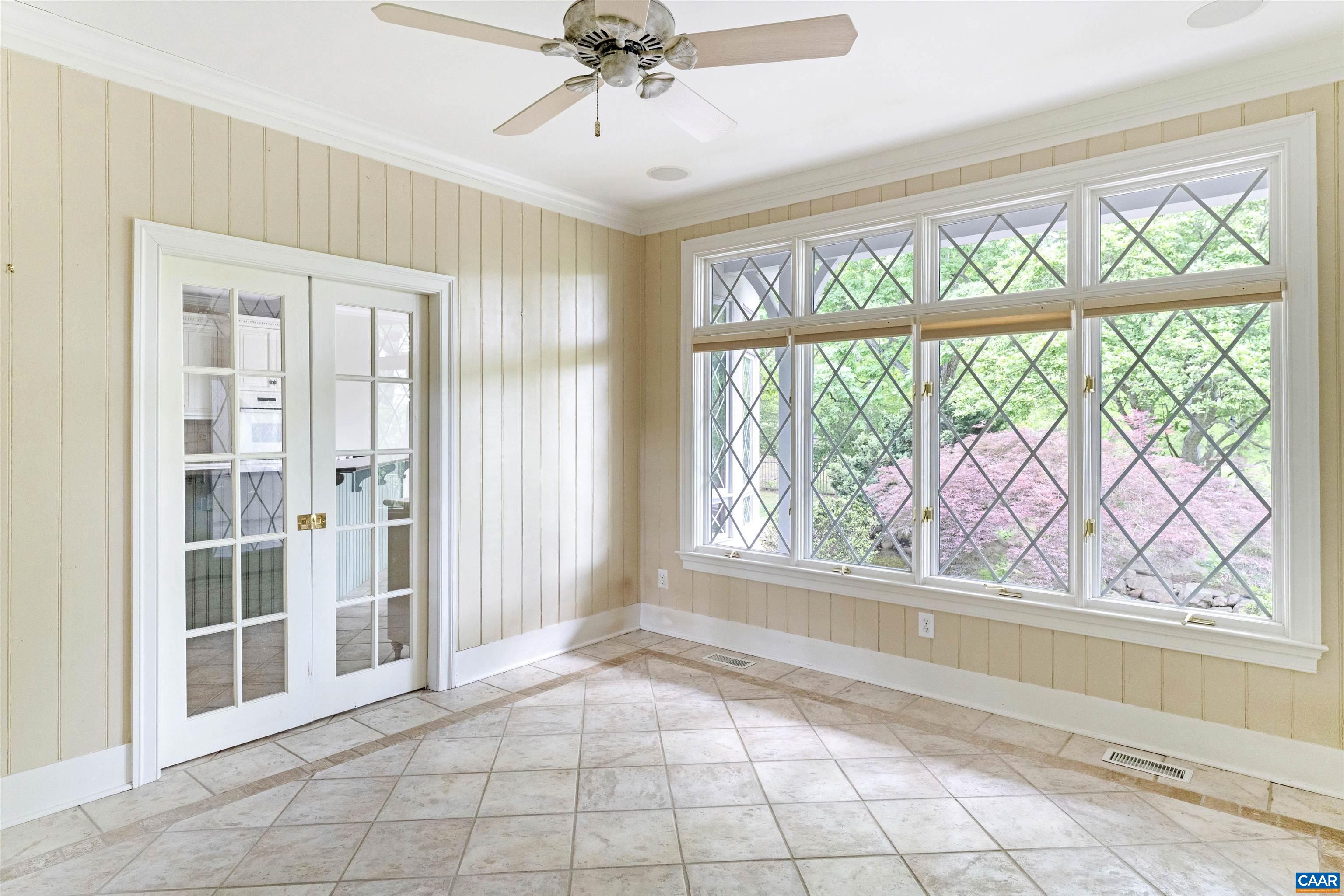 2121 GARTH RD, CHARLOTTESVILLE, Virginia 22901, 3 Bedrooms Bedrooms, ,3 BathroomsBathrooms,Residential,MAJESTIC OAKS,2121 GARTH RD,664135 MLS # 664135