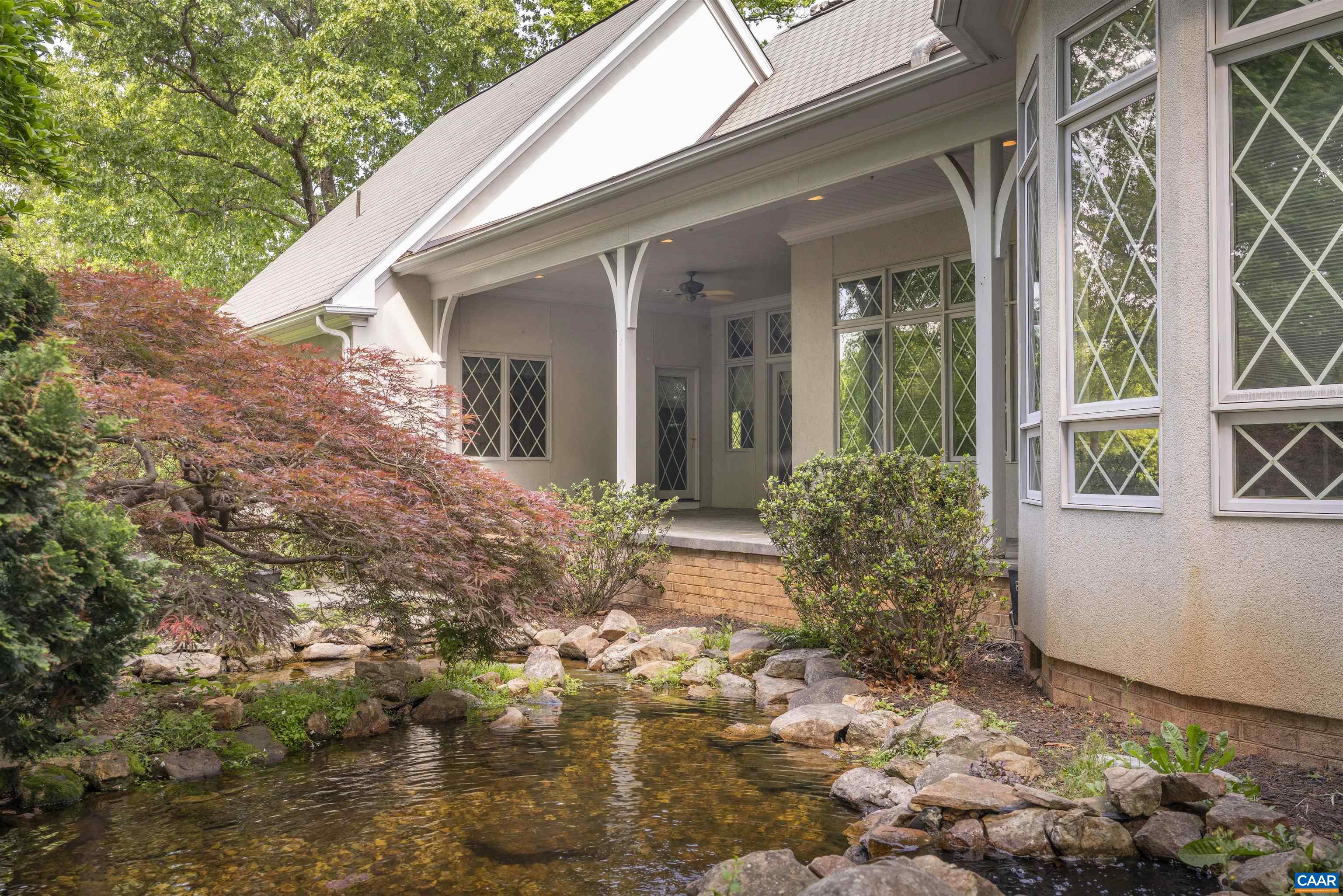 2121 GARTH RD, CHARLOTTESVILLE, Virginia 22901, 3 Bedrooms Bedrooms, ,3 BathroomsBathrooms,Residential,MAJESTIC OAKS,2121 GARTH RD,664135 MLS # 664135