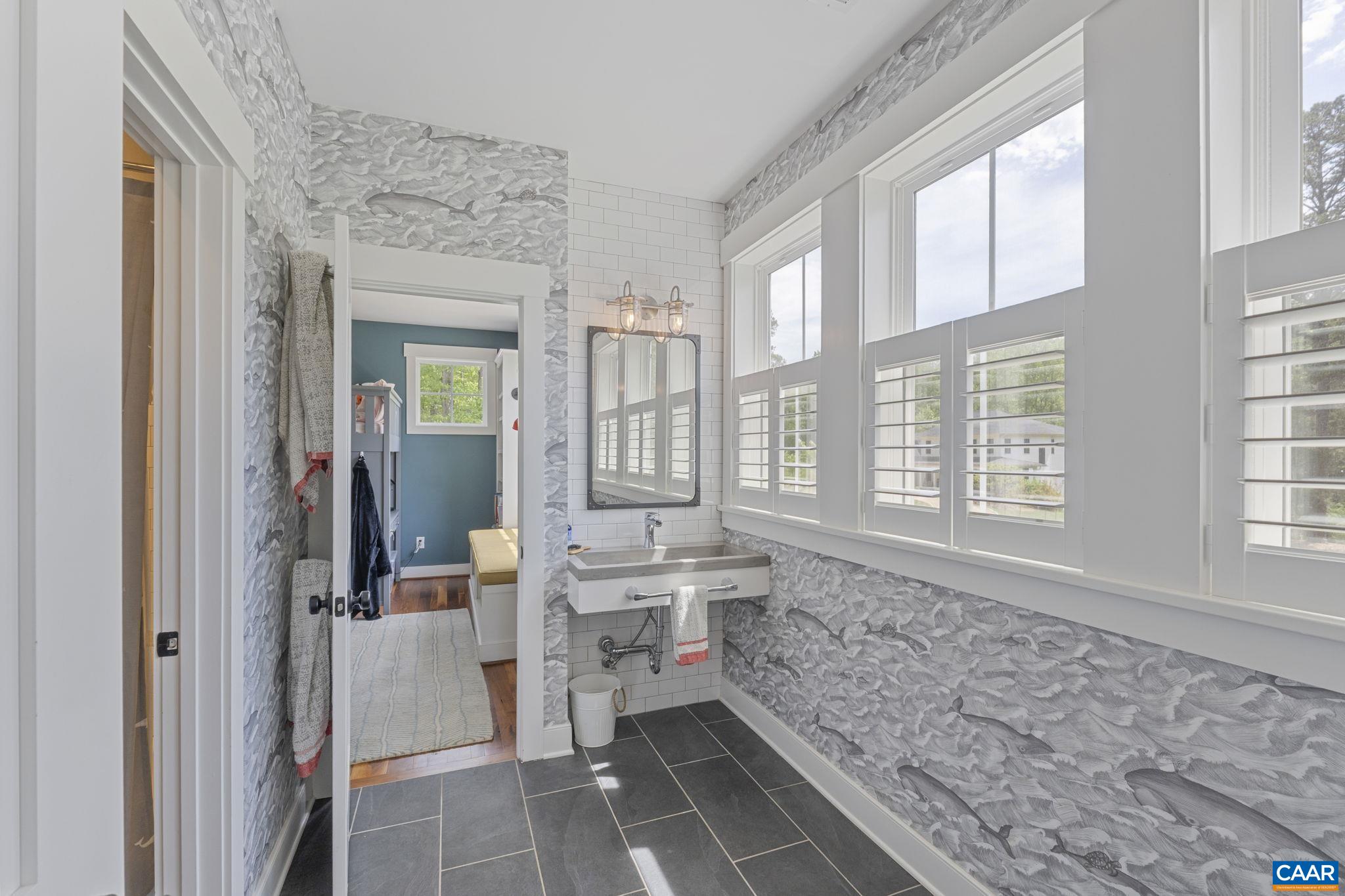 1932 FOX RUN LN, CHARLOTTESVILLE, Virginia 22901, 4 Bedrooms Bedrooms, ,3 BathroomsBathrooms,Residential,1932 FOX RUN LN,664172 MLS # 664172