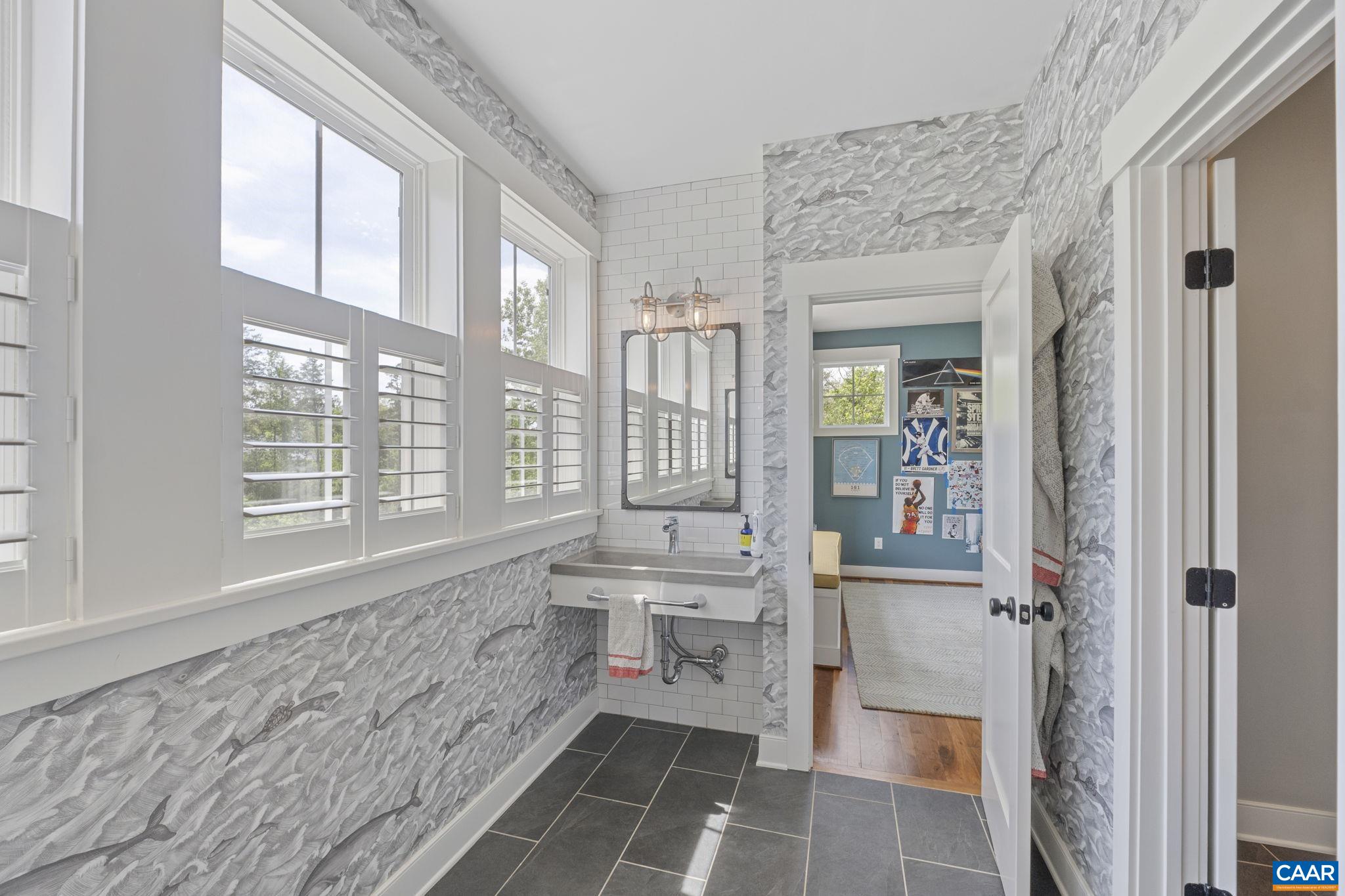 1932 FOX RUN LN, CHARLOTTESVILLE, Virginia 22901, 4 Bedrooms Bedrooms, ,3 BathroomsBathrooms,Residential,1932 FOX RUN LN,664172 MLS # 664172