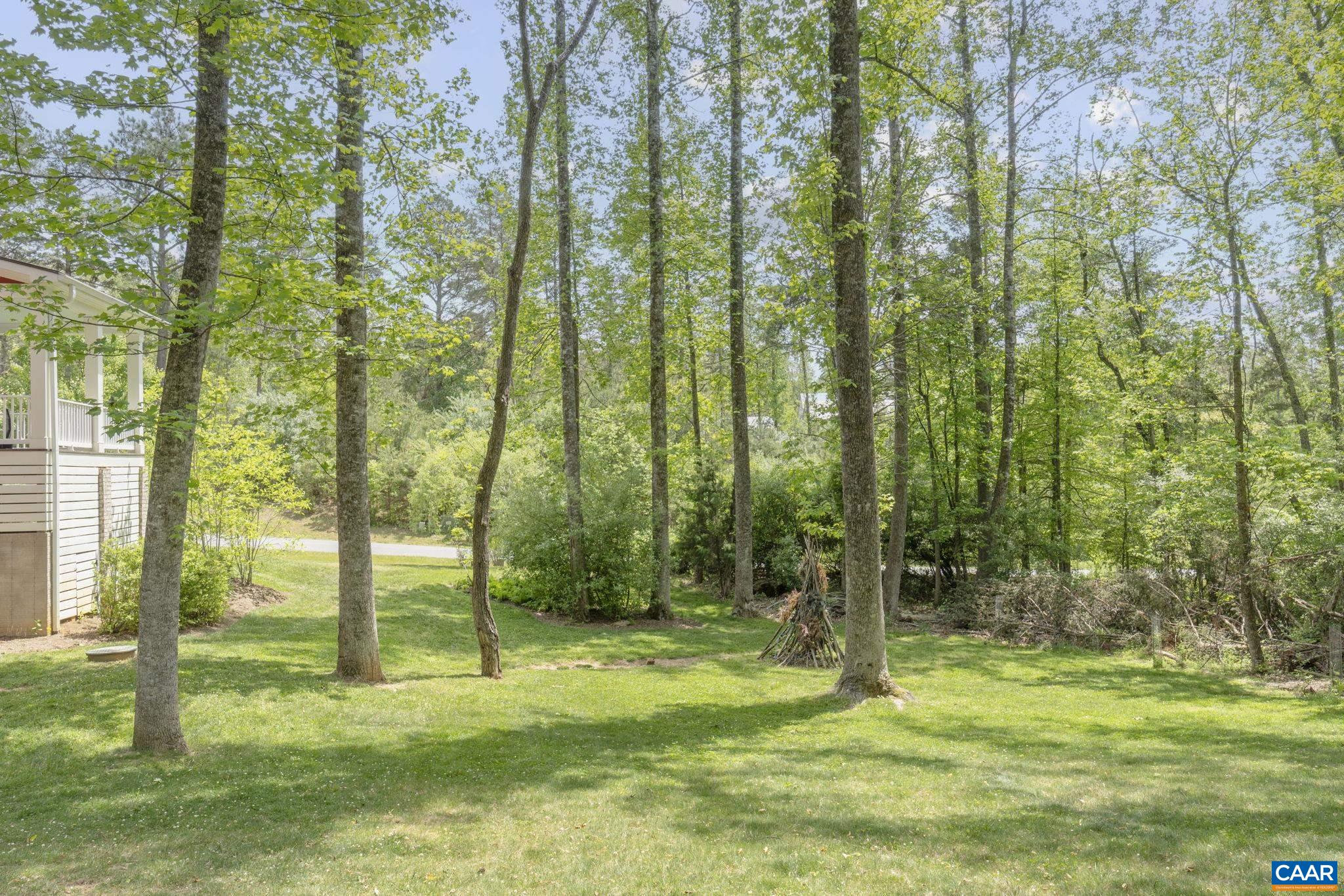 1932 FOX RUN LN, CHARLOTTESVILLE, Virginia 22901, 4 Bedrooms Bedrooms, ,3 BathroomsBathrooms,Residential,1932 FOX RUN LN,664172 MLS # 664172