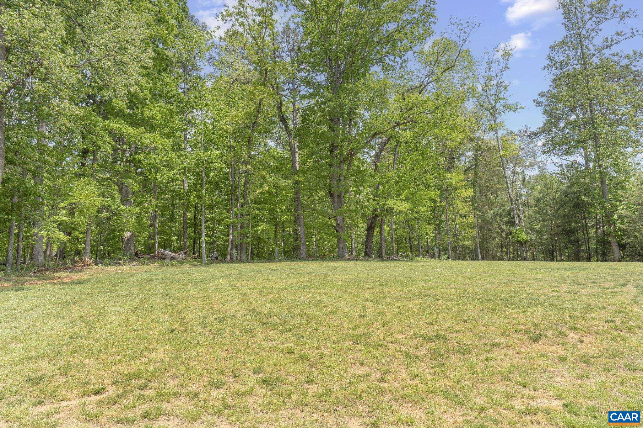 1932 FOX RUN LN, CHARLOTTESVILLE, Virginia 22901, 4 Bedrooms Bedrooms, ,3 BathroomsBathrooms,Residential,1932 FOX RUN LN,664172 MLS # 664172
