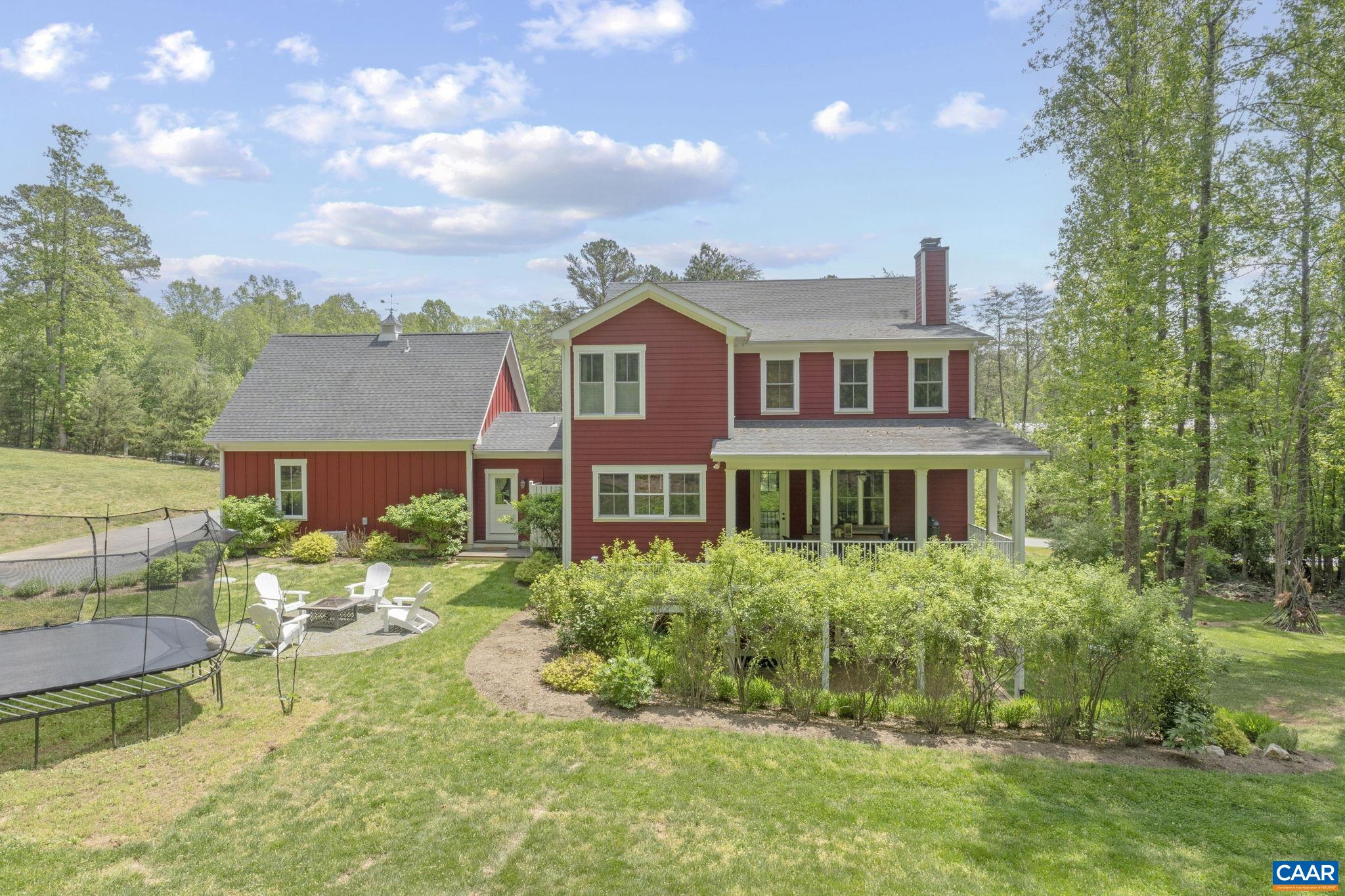 1932 FOX RUN LN, CHARLOTTESVILLE, Virginia 22901, 4 Bedrooms Bedrooms, ,3 BathroomsBathrooms,Residential,1932 FOX RUN LN,664172 MLS # 664172