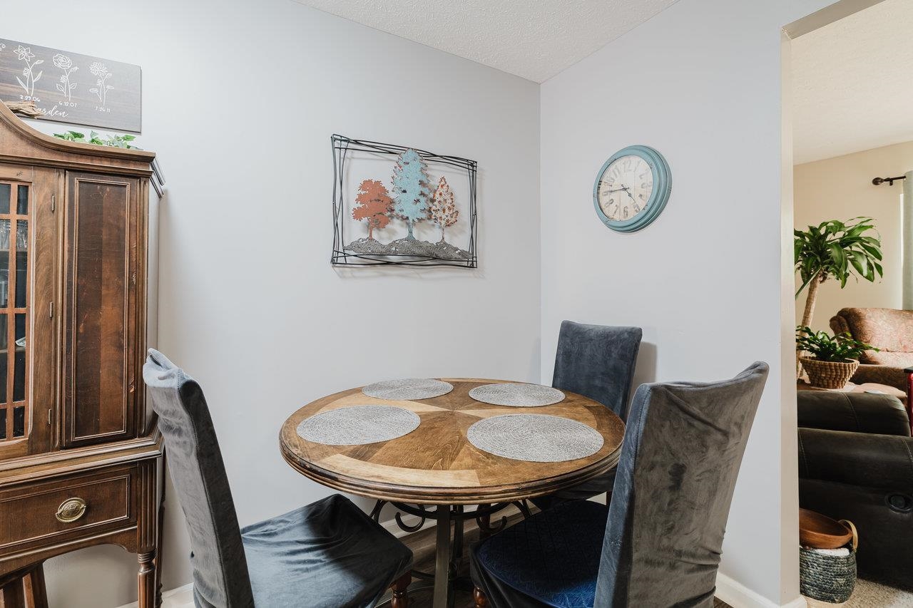 433 WIRT AVE, ELKTON, Virginia 22827, 3 Bedrooms Bedrooms, ,2 BathroomsBathrooms,Residential,433 WIRT AVE,664205 MLS # 664205