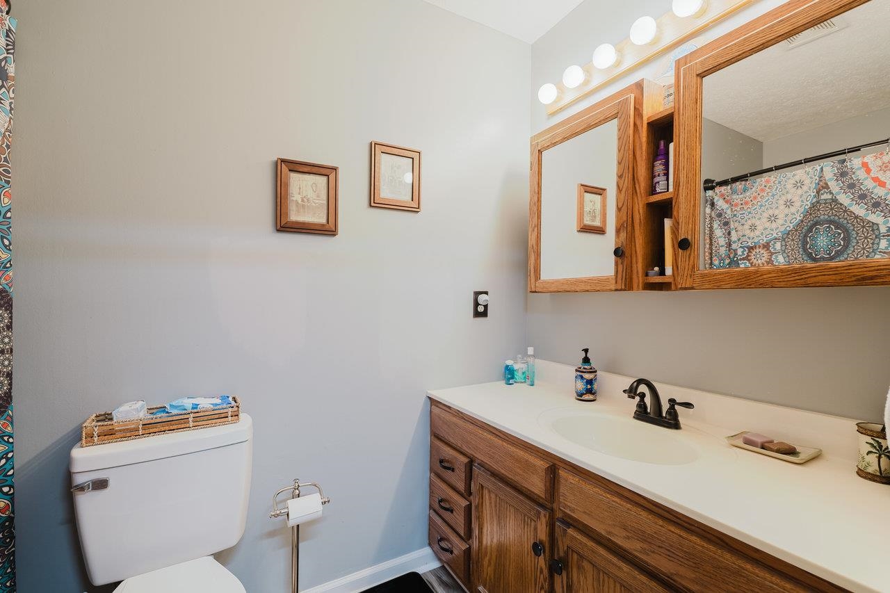 433 WIRT AVE, ELKTON, Virginia 22827, 3 Bedrooms Bedrooms, ,2 BathroomsBathrooms,Residential,433 WIRT AVE,664205 MLS # 664205