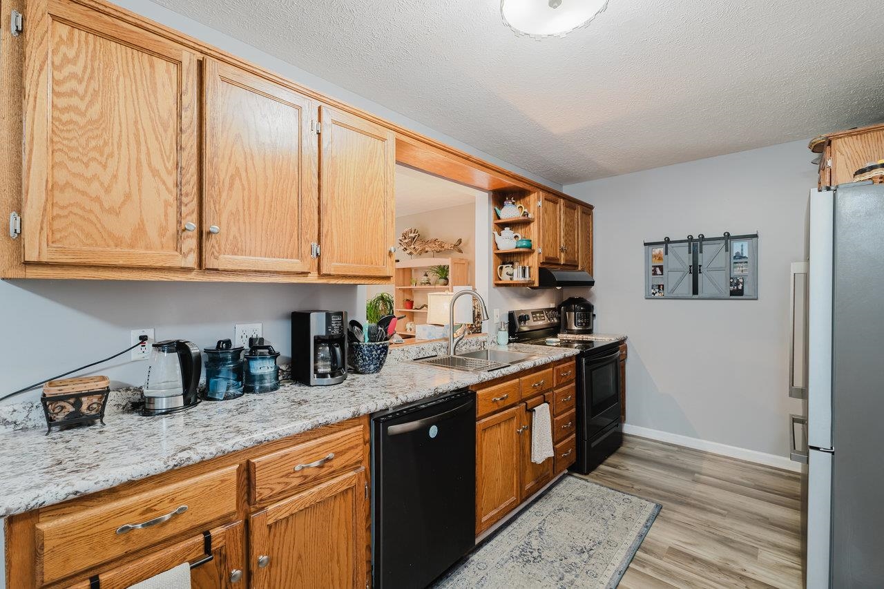 433 WIRT AVE, ELKTON, Virginia 22827, 3 Bedrooms Bedrooms, ,2 BathroomsBathrooms,Residential,433 WIRT AVE,664205 MLS # 664205