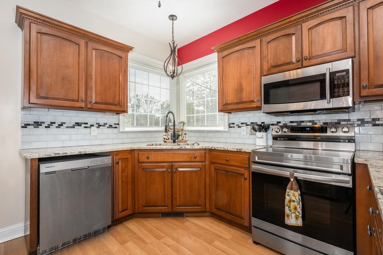 9186 BLACK ROCK RD, GROTTOES, Virginia 24441, 4 Bedrooms Bedrooms, ,2 BathroomsBathrooms,Residential,9186 BLACK ROCK RD,664206 MLS # 664206