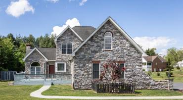 9186 BLACK ROCK RD, GROTTOES, Virginia 24441, 4 Bedrooms Bedrooms, ,2 BathroomsBathrooms,Residential,9186 BLACK ROCK RD,664206 MLS # 664206