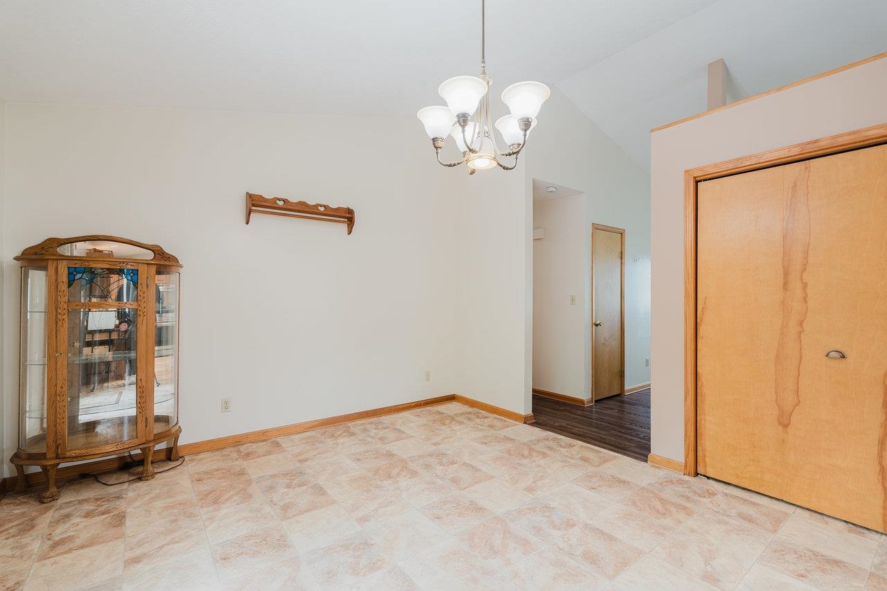 256 BACK RD, SHENANDOAH, Virginia 22849, 3 Bedrooms Bedrooms, ,2 BathroomsBathrooms,Residential,256 BACK RD,664210 MLS # 664210