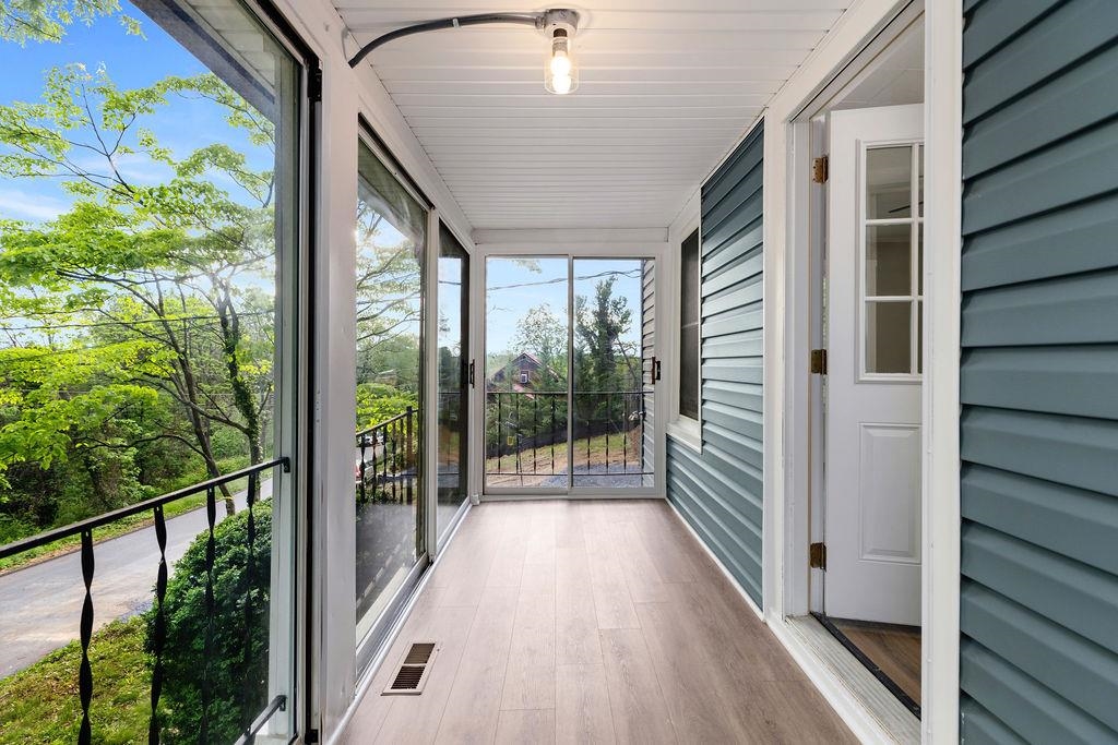 837 FABER AVE, WAYNESBORO, Virginia 22980, 2 Bedrooms Bedrooms, ,1 BathroomBathrooms,Residential,From Afton M, R on N Delphine, R on Faber, propert,837 FABER AVE,664181 MLS # 664181