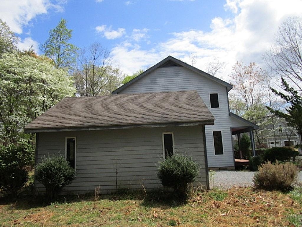 893 STONEY CREEK WEST, NELLYSFORD, Virginia 22958, 4 Bedrooms Bedrooms, ,2 BathroomsBathrooms,Residential,893 STONEY CREEK WEST,664193 MLS # 664193