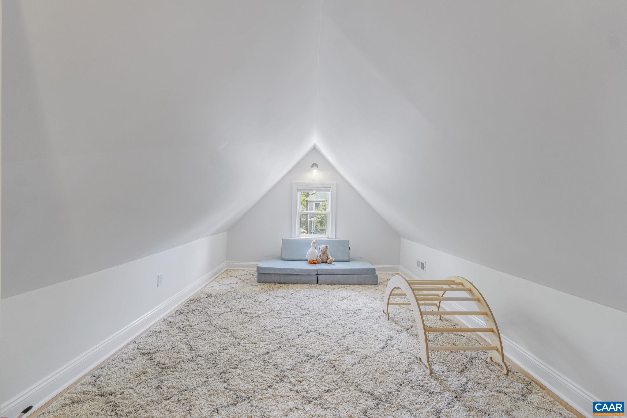 1117 LITTLE HIGH ST, CHARLOTTESVILLE, Virginia 22902, 5 Bedrooms Bedrooms, ,4 BathroomsBathrooms,Residential,1117 LITTLE HIGH ST,664200 MLS # 664200