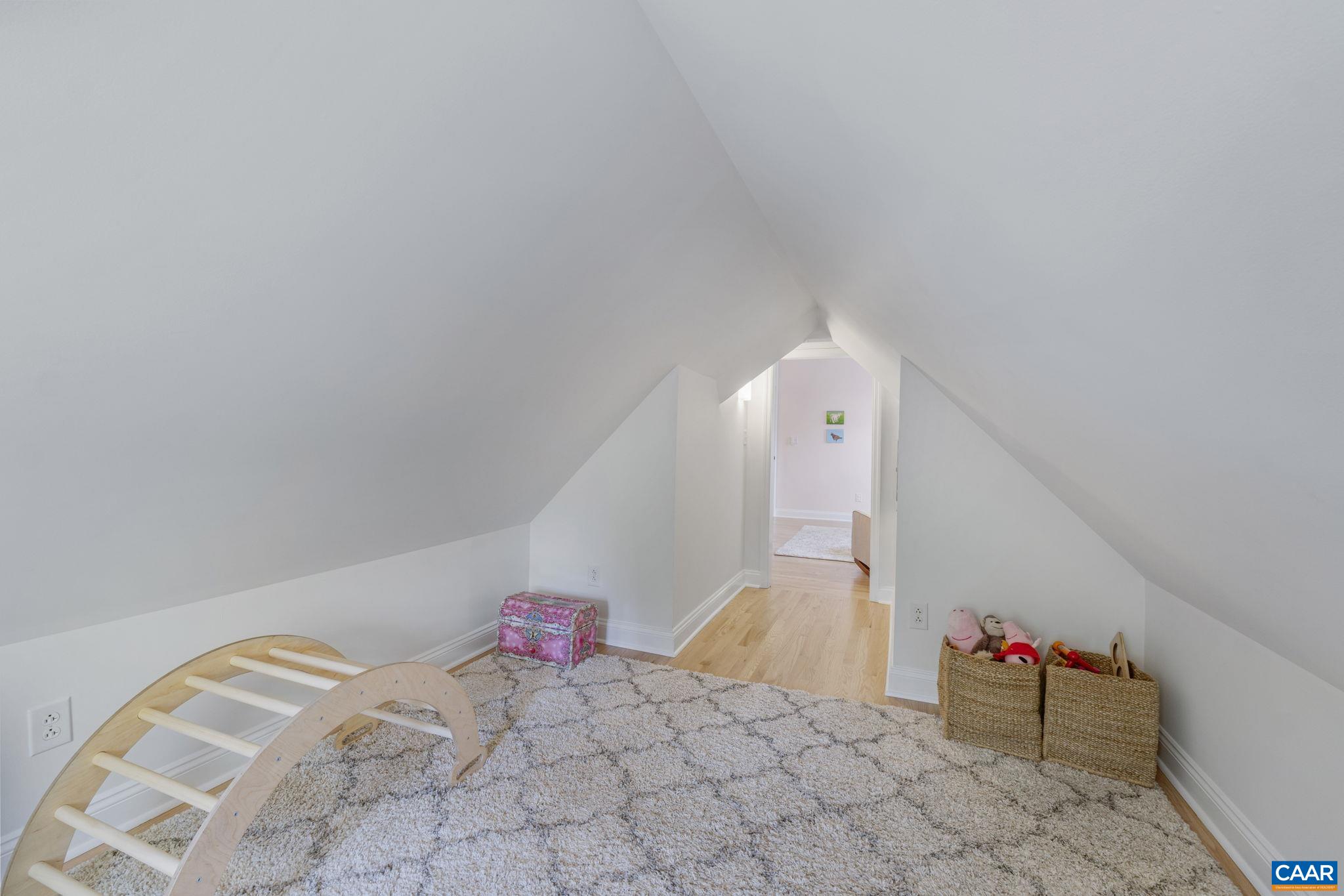 1117 LITTLE HIGH ST, CHARLOTTESVILLE, Virginia 22902, 5 Bedrooms Bedrooms, ,4 BathroomsBathrooms,Residential,1117 LITTLE HIGH ST,664200 MLS # 664200