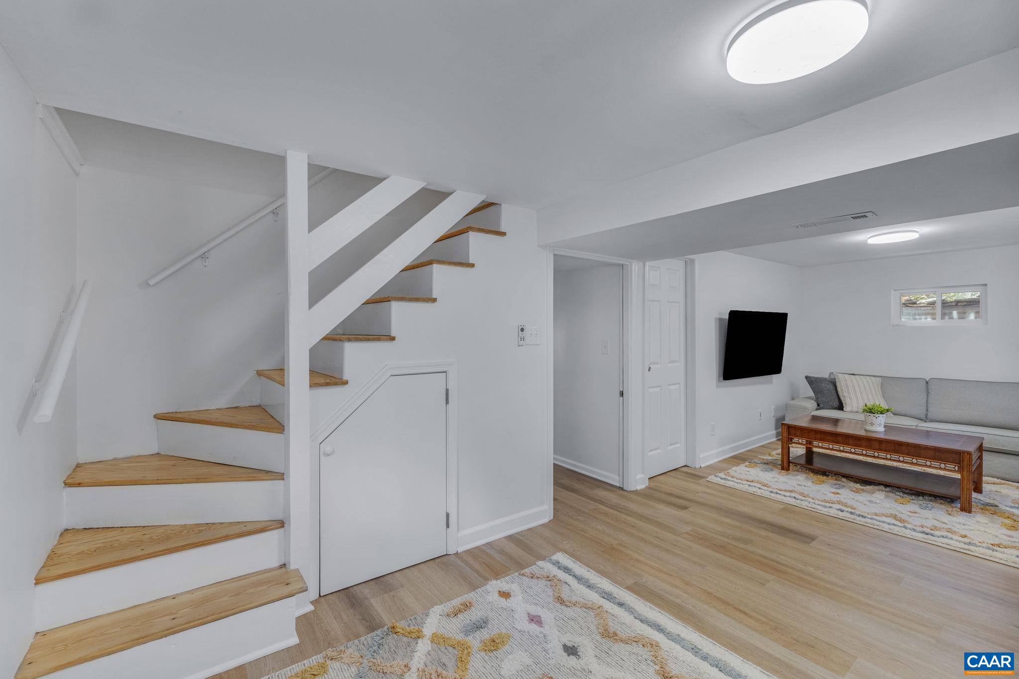 1117 LITTLE HIGH ST, CHARLOTTESVILLE, Virginia 22902, 5 Bedrooms Bedrooms, ,4 BathroomsBathrooms,Residential,1117 LITTLE HIGH ST,664200 MLS # 664200