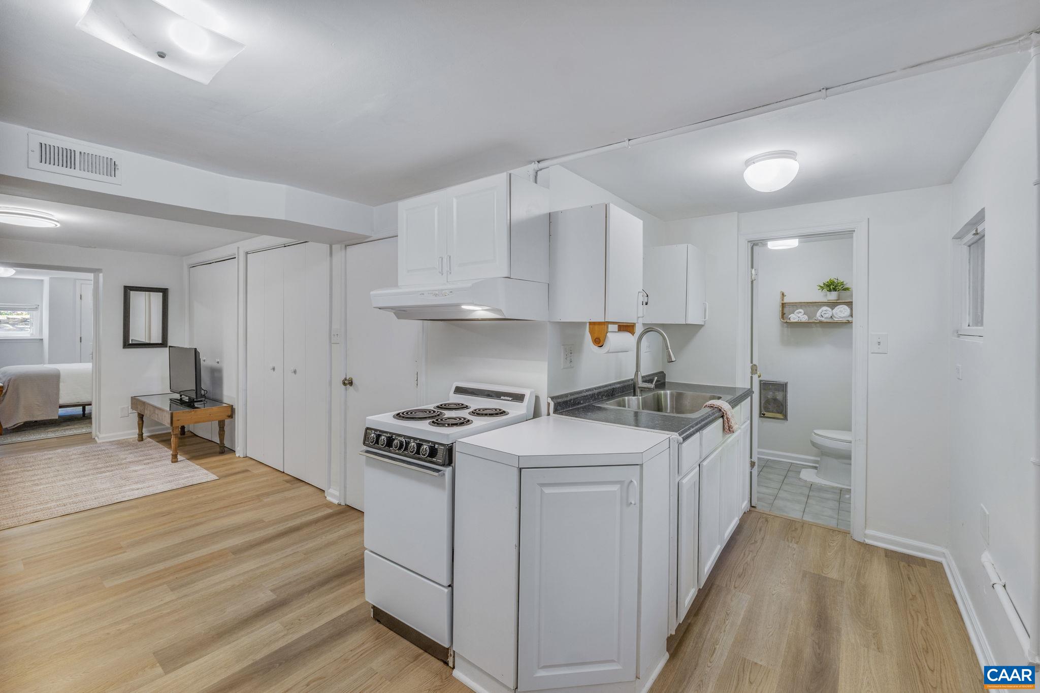 1117 LITTLE HIGH ST, CHARLOTTESVILLE, Virginia 22902, 5 Bedrooms Bedrooms, ,4 BathroomsBathrooms,Residential,1117 LITTLE HIGH ST,664200 MLS # 664200