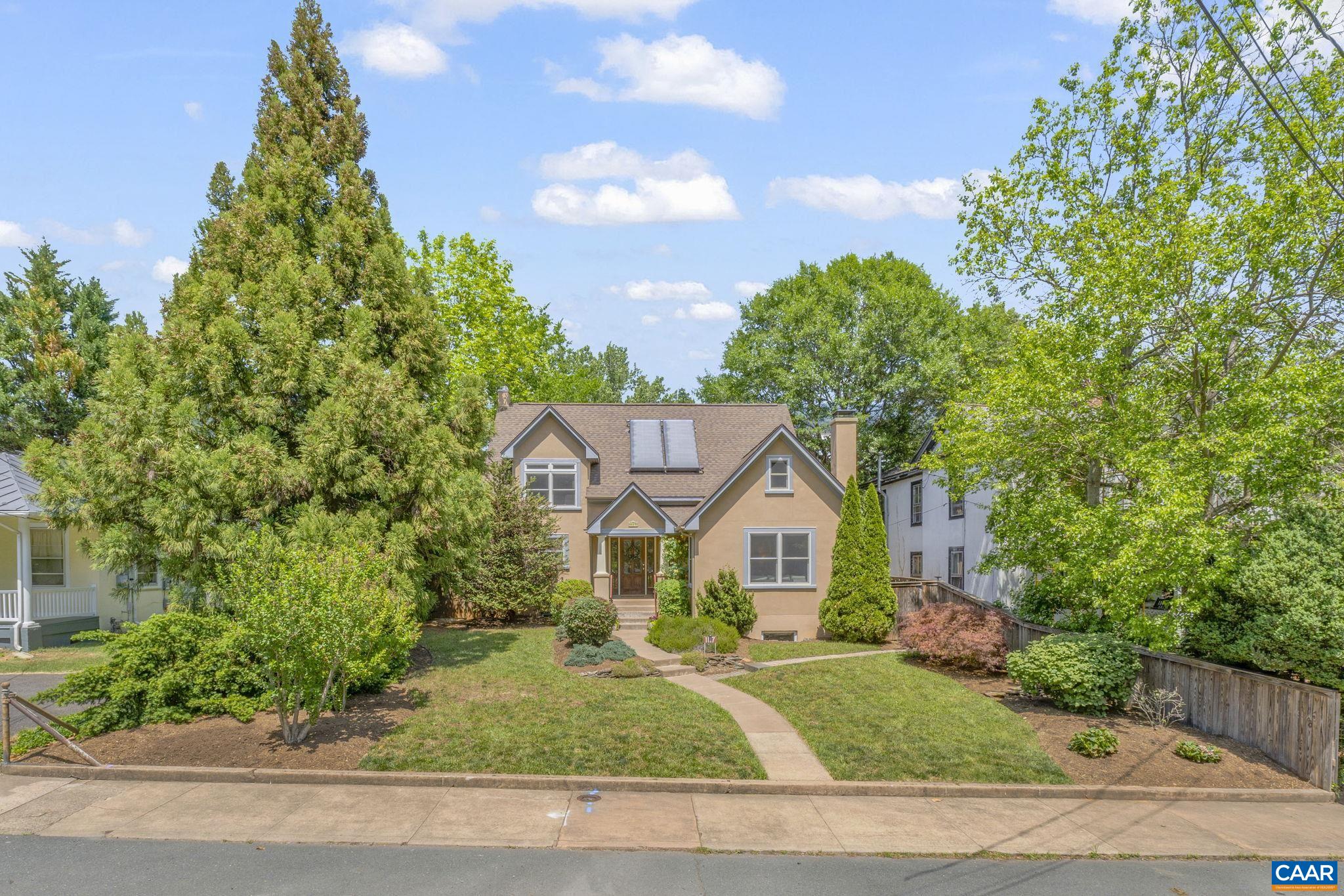 1117 LITTLE HIGH ST, CHARLOTTESVILLE, Virginia 22902, 5 Bedrooms Bedrooms, ,4 BathroomsBathrooms,Residential,1117 LITTLE HIGH ST,664200 MLS # 664200