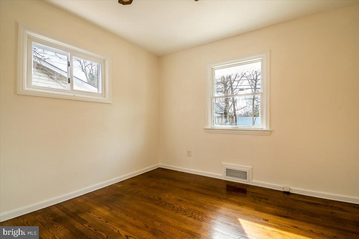 6408 CAVALIER DR, ALEXANDRIA, Virginia 22307, 3 Bedrooms Bedrooms, ,2 BathroomsBathrooms,Residential,For sale,6408 CAVALIER DR,VAFX2228254 MLS # VAFX2228254