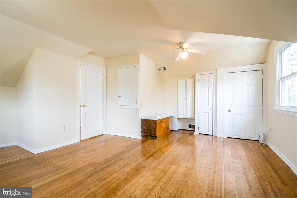 6408 CAVALIER DR, ALEXANDRIA, Virginia 22307, 3 Bedrooms Bedrooms, ,2 BathroomsBathrooms,Residential,For sale,6408 CAVALIER DR,VAFX2228254 MLS # VAFX2228254