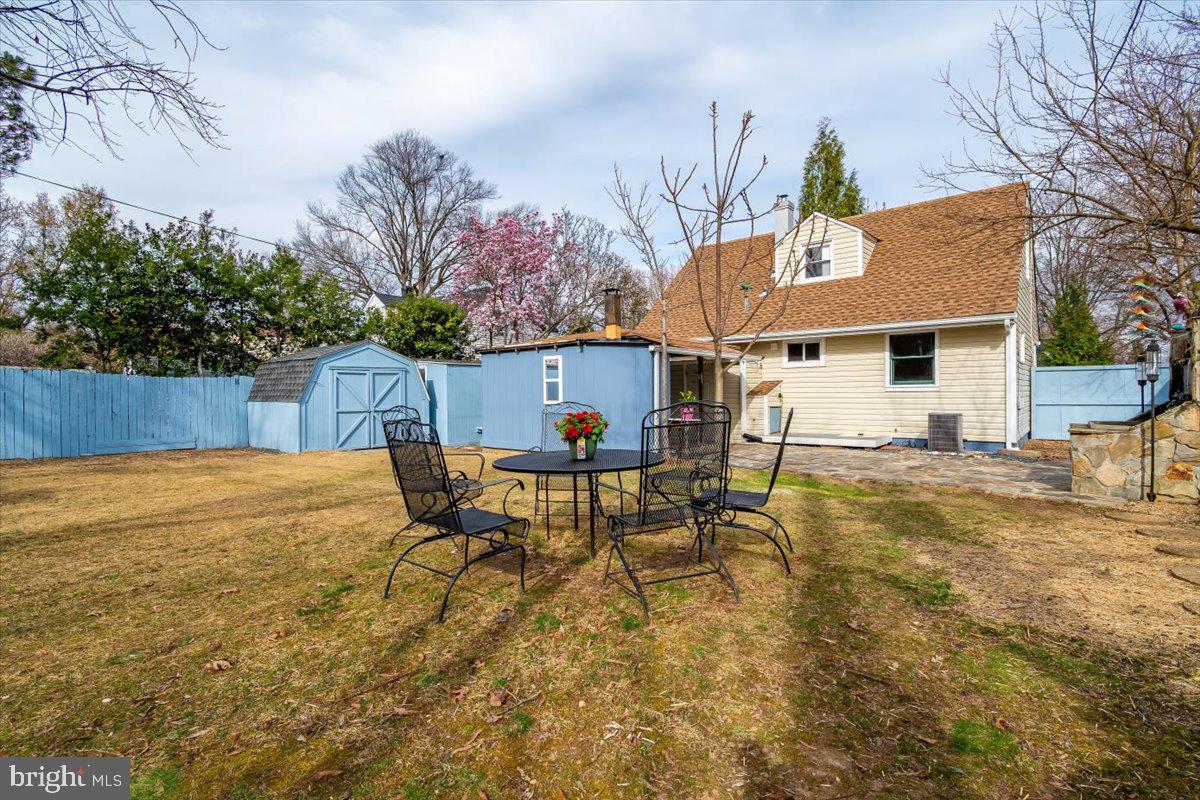6408 CAVALIER DR, ALEXANDRIA, Virginia 22307, 3 Bedrooms Bedrooms, ,2 BathroomsBathrooms,Residential,For sale,6408 CAVALIER DR,VAFX2228254 MLS # VAFX2228254