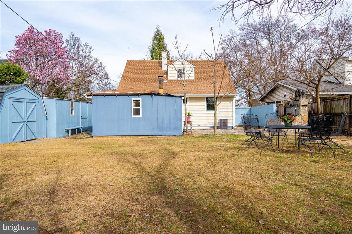 6408 CAVALIER DR, ALEXANDRIA, Virginia 22307, 3 Bedrooms Bedrooms, ,2 BathroomsBathrooms,Residential,For sale,6408 CAVALIER DR,VAFX2228254 MLS # VAFX2228254