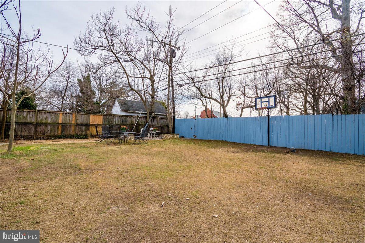 6408 CAVALIER DR, ALEXANDRIA, Virginia 22307, 3 Bedrooms Bedrooms, ,2 BathroomsBathrooms,Residential,For sale,6408 CAVALIER DR,VAFX2228254 MLS # VAFX2228254