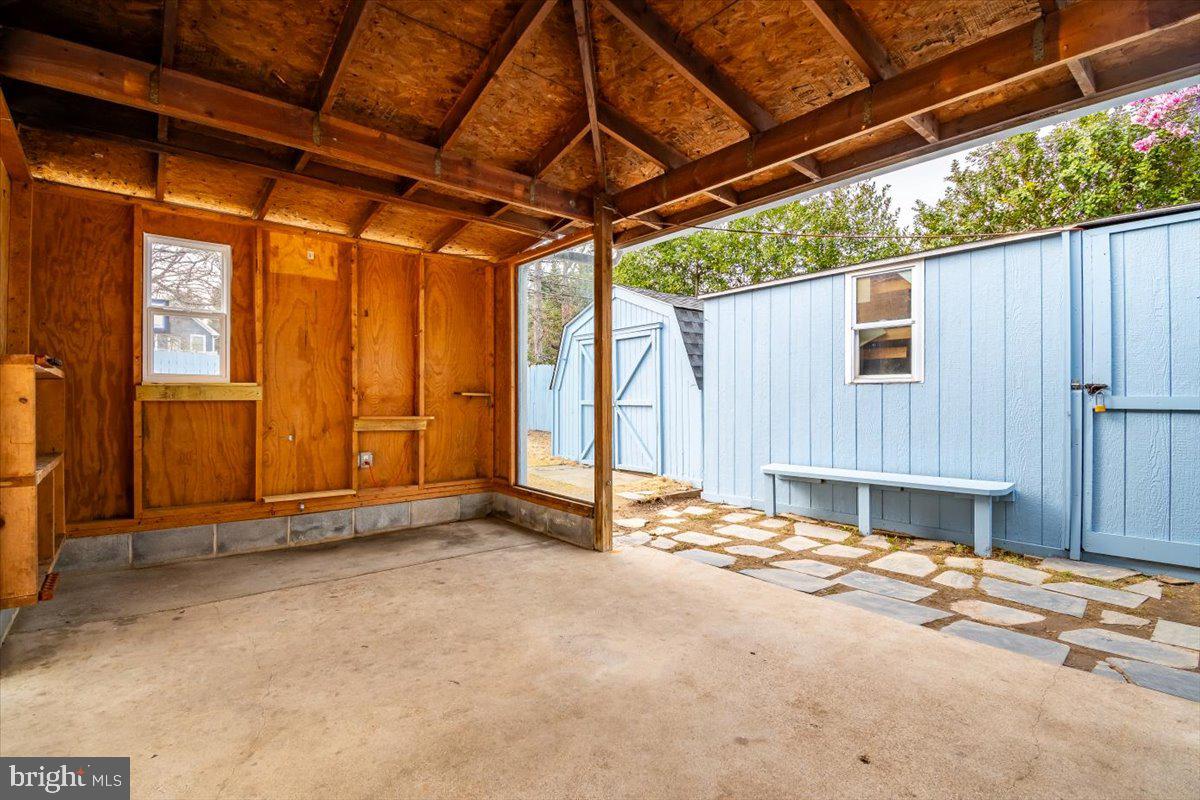 6408 CAVALIER DR, ALEXANDRIA, Virginia 22307, 3 Bedrooms Bedrooms, ,2 BathroomsBathrooms,Residential,For sale,6408 CAVALIER DR,VAFX2228254 MLS # VAFX2228254