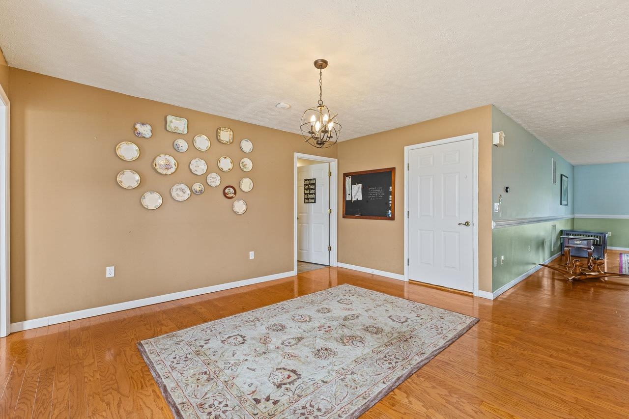 1066 HONEYVILLE RD, STANLEY, Virginia 22851, 3 Bedrooms Bedrooms, ,2 BathroomsBathrooms,Residential,1066 HONEYVILLE RD,664217 MLS # 664217
