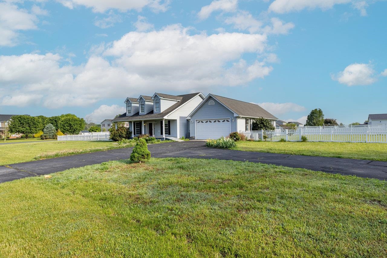 1066 HONEYVILLE RD, STANLEY, Virginia 22851, 3 Bedrooms Bedrooms, ,2 BathroomsBathrooms,Residential,1066 HONEYVILLE RD,664217 MLS # 664217