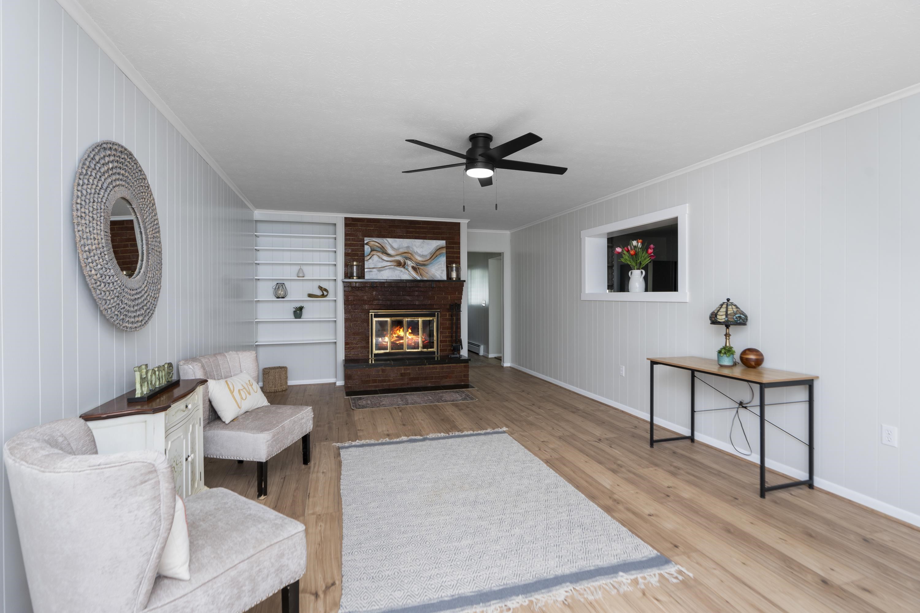 946 BALSLEY RD, STAUNTON, Virginia 24401, 2 Bedrooms Bedrooms, ,2 BathroomsBathrooms,Residential,946 BALSLEY RD,664223 MLS # 664223
