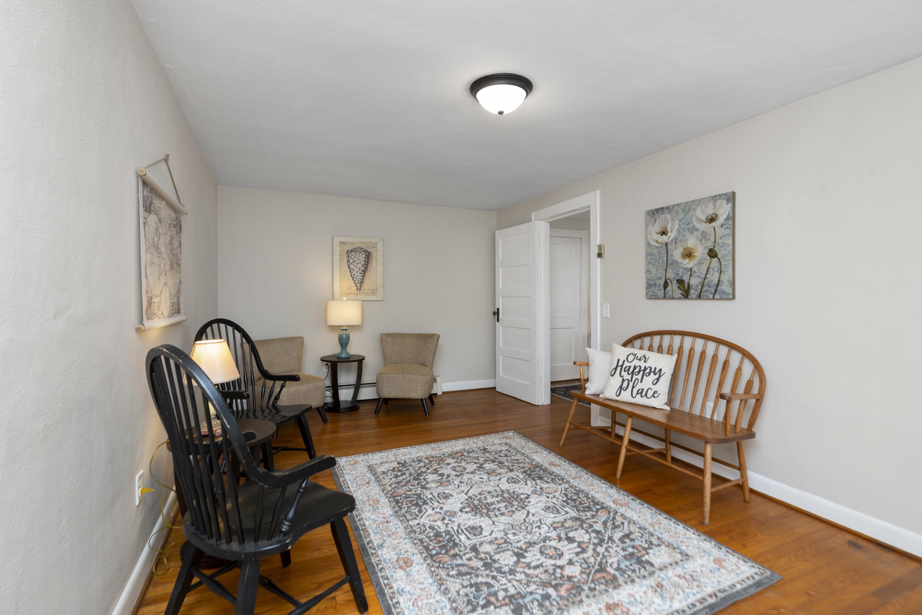 946 BALSLEY RD, STAUNTON, Virginia 24401, 2 Bedrooms Bedrooms, ,2 BathroomsBathrooms,Residential,946 BALSLEY RD,664223 MLS # 664223