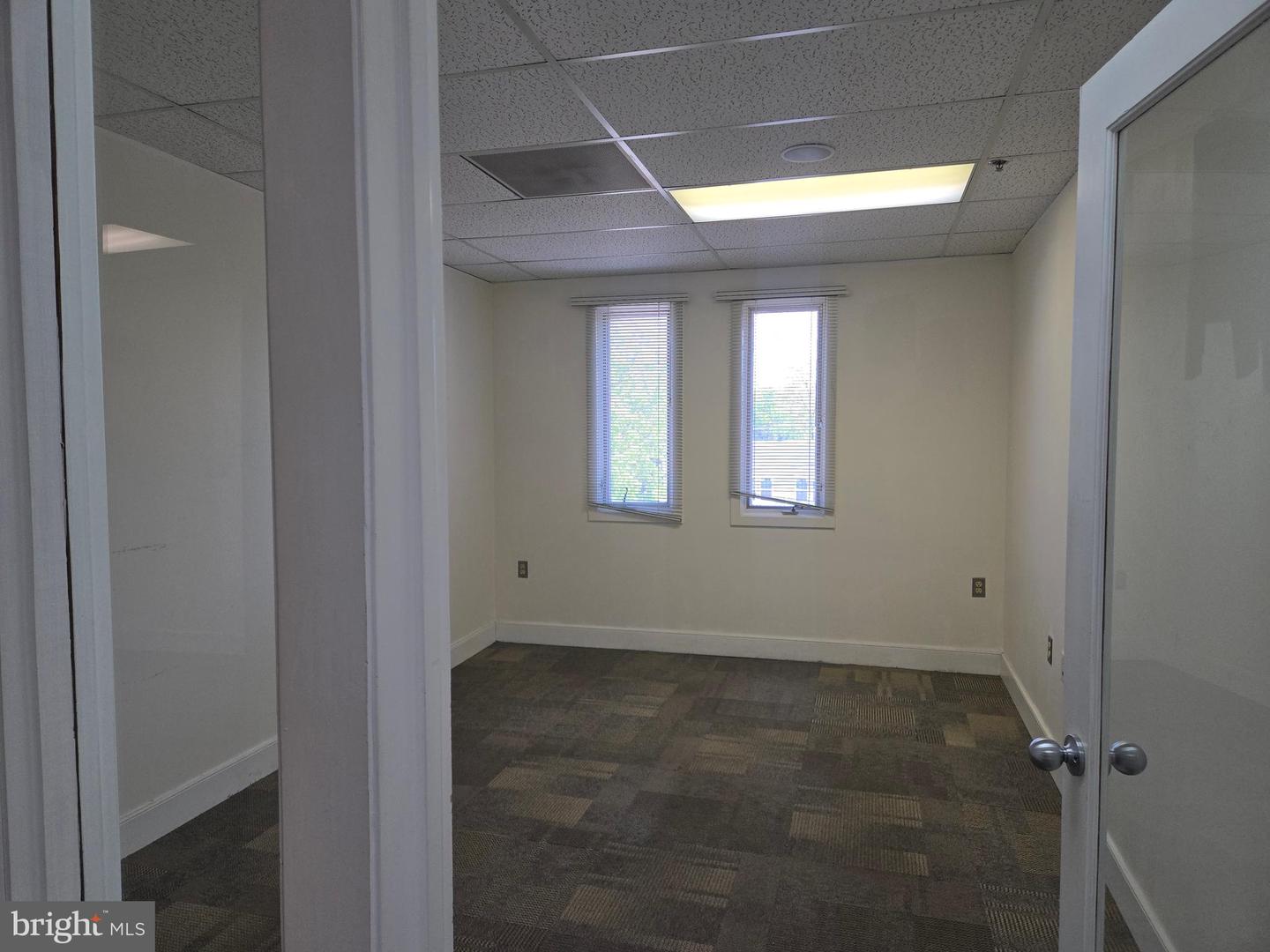 3875 PLAZA DR, FAIRFAX, Virginia 22030, ,Land,For sale,3875 PLAZA DR,VAFC2006284 MLS # VAFC2006284