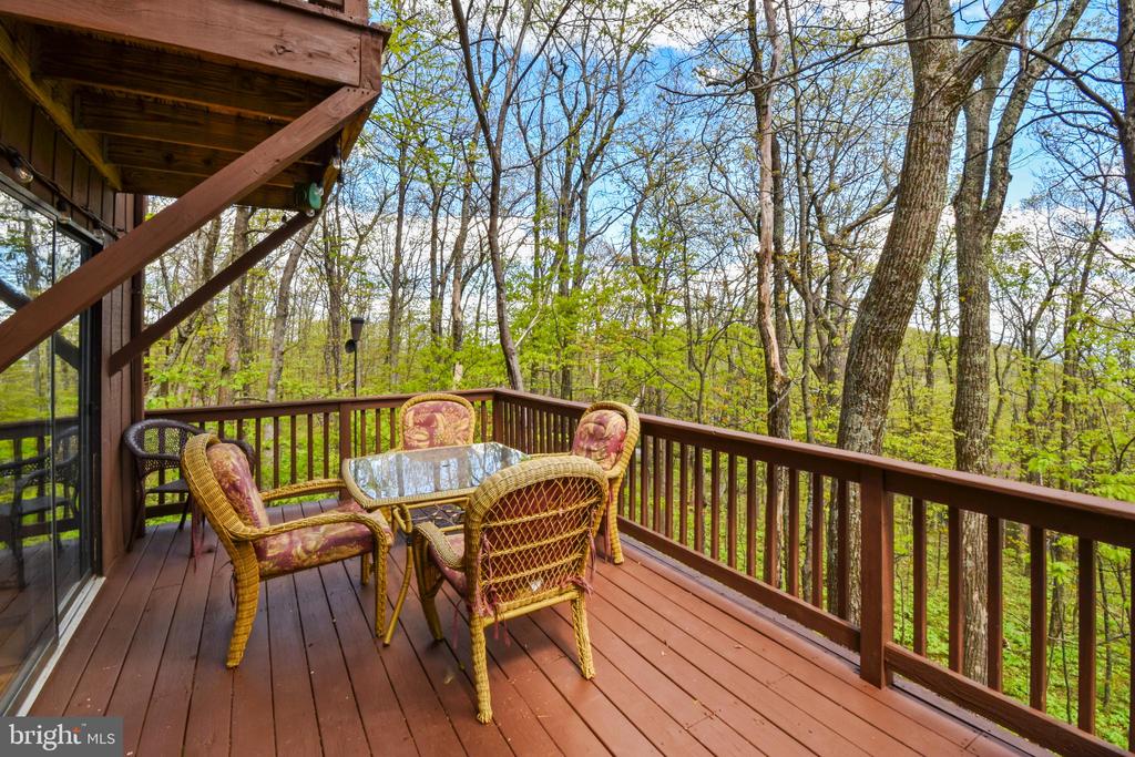 195 WHITE OAK DR, ROSELAND, Virginia 22967, 3 Bedrooms Bedrooms, ,2 BathroomsBathrooms,Residential,195 WHITE OAK DR,VANL2000500 MLS # VANL2000500
