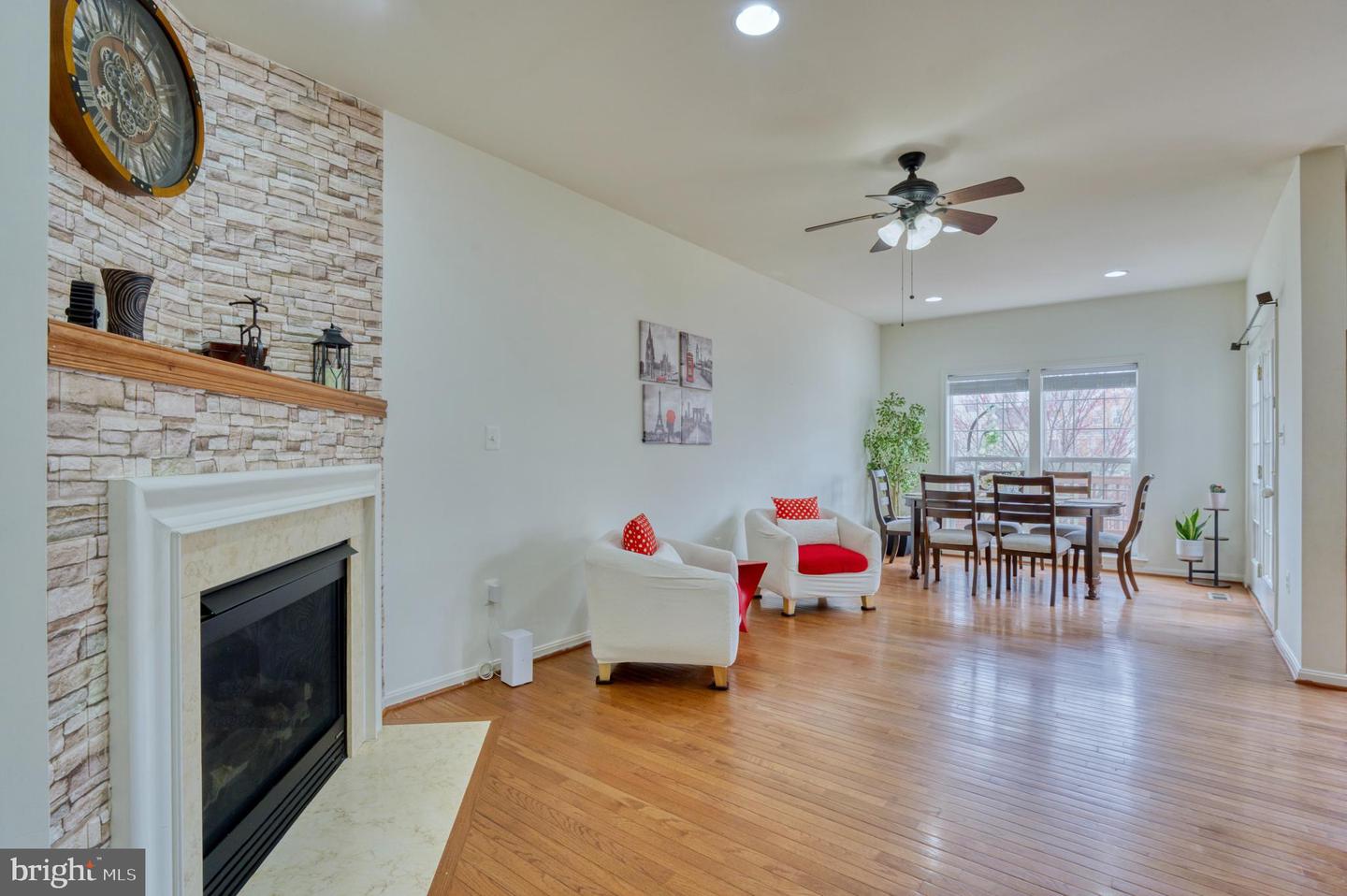 22255 WATERBERRY TER, ASHBURN, Virginia 20148, 3 Bedrooms Bedrooms, ,3 BathroomsBathrooms,Residential,For sale,22255 WATERBERRY TER,VALO2092240 MLS # VALO2092240