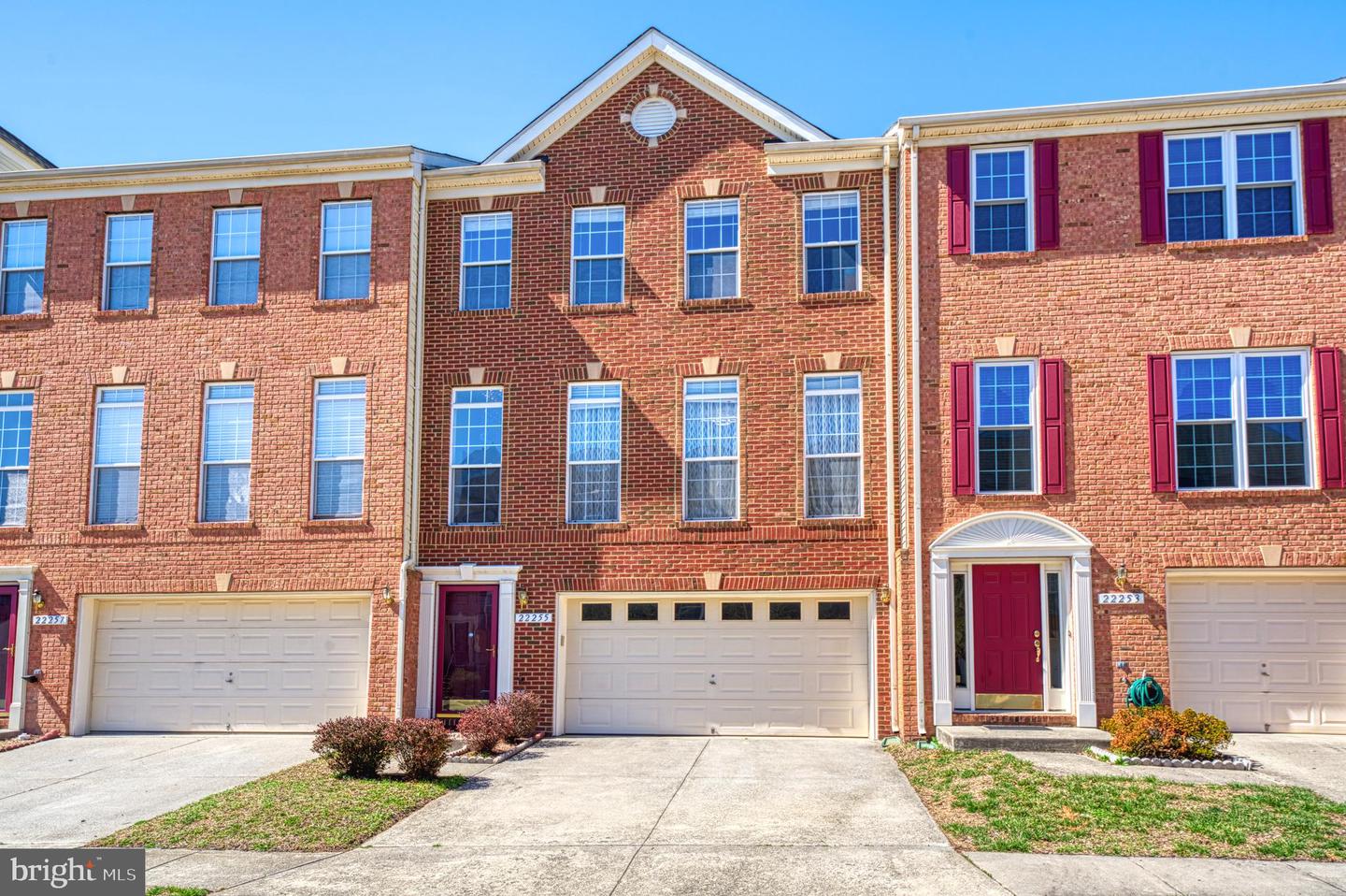 22255 WATERBERRY TER, ASHBURN, Virginia 20148, 3 Bedrooms Bedrooms, ,3 BathroomsBathrooms,Residential,For sale,22255 WATERBERRY TER,VALO2092240 MLS # VALO2092240
