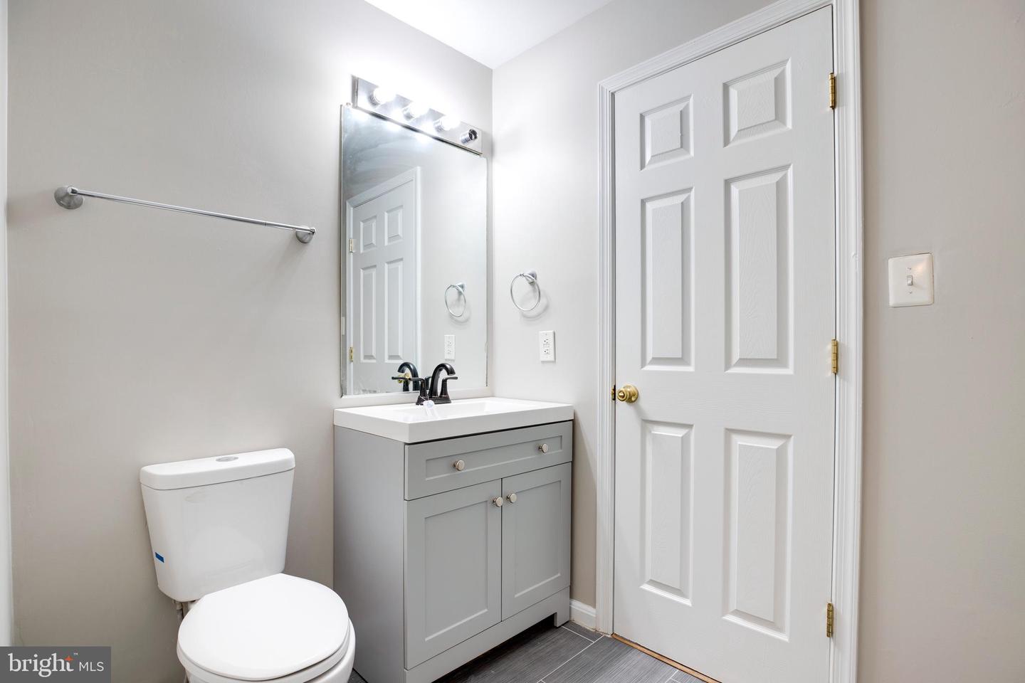 1055 GARDENVIEW LOOP #402, WOODBRIDGE, Virginia 22191, 2 Bedrooms Bedrooms, ,2 BathroomsBathrooms,Residential,For sale,1055 GARDENVIEW LOOP #402,VAPW2090592 MLS # VAPW2090592