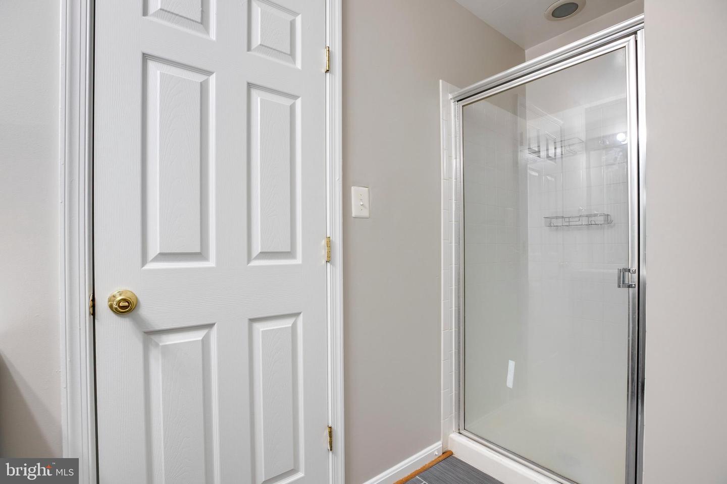1055 GARDENVIEW LOOP #402, WOODBRIDGE, Virginia 22191, 2 Bedrooms Bedrooms, ,2 BathroomsBathrooms,Residential,For sale,1055 GARDENVIEW LOOP #402,VAPW2090592 MLS # VAPW2090592