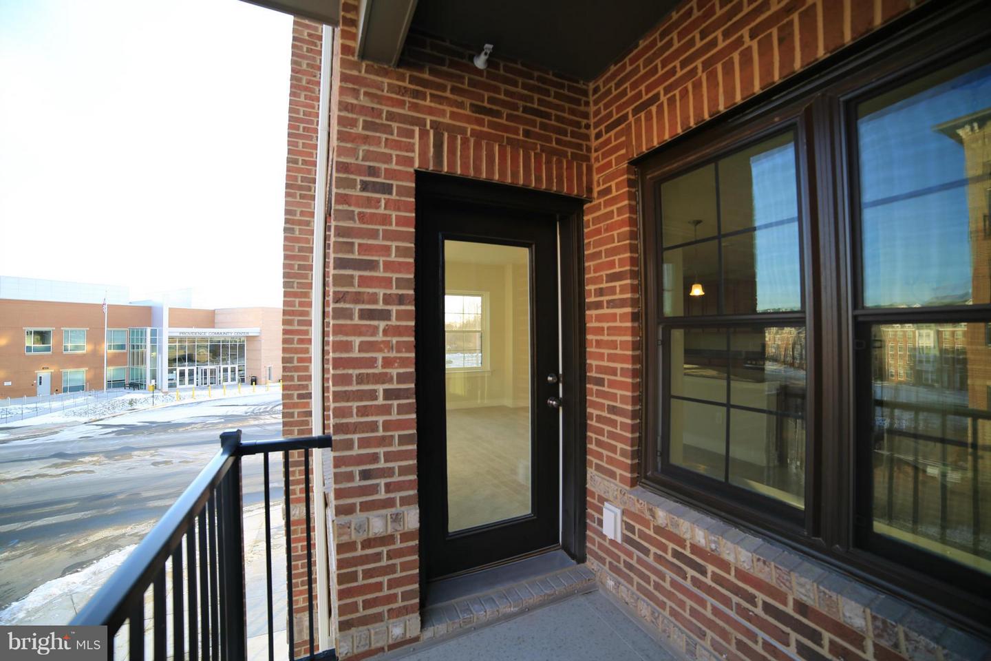 9521 BASTILLE ST #201, FAIRFAX, Virginia 22031, 2 Bedrooms Bedrooms, ,2 BathroomsBathrooms,Residential,For sale,9521 BASTILLE ST #201,VAFX2230572 MLS # VAFX2230572