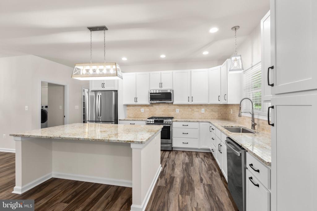 4301 CREIGHTON LN, SPOTSYLVANIA, Virginia 22551, 4 Bedrooms Bedrooms, ,3 BathroomsBathrooms,Residential,4301 CREIGHTON LN,VASP2032870 MLS # VASP2032870