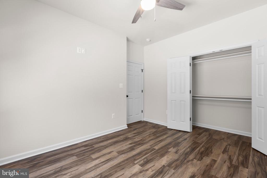 4301 CREIGHTON LN, SPOTSYLVANIA, Virginia 22551, 4 Bedrooms Bedrooms, ,3 BathroomsBathrooms,Residential,4301 CREIGHTON LN,VASP2032870 MLS # VASP2032870