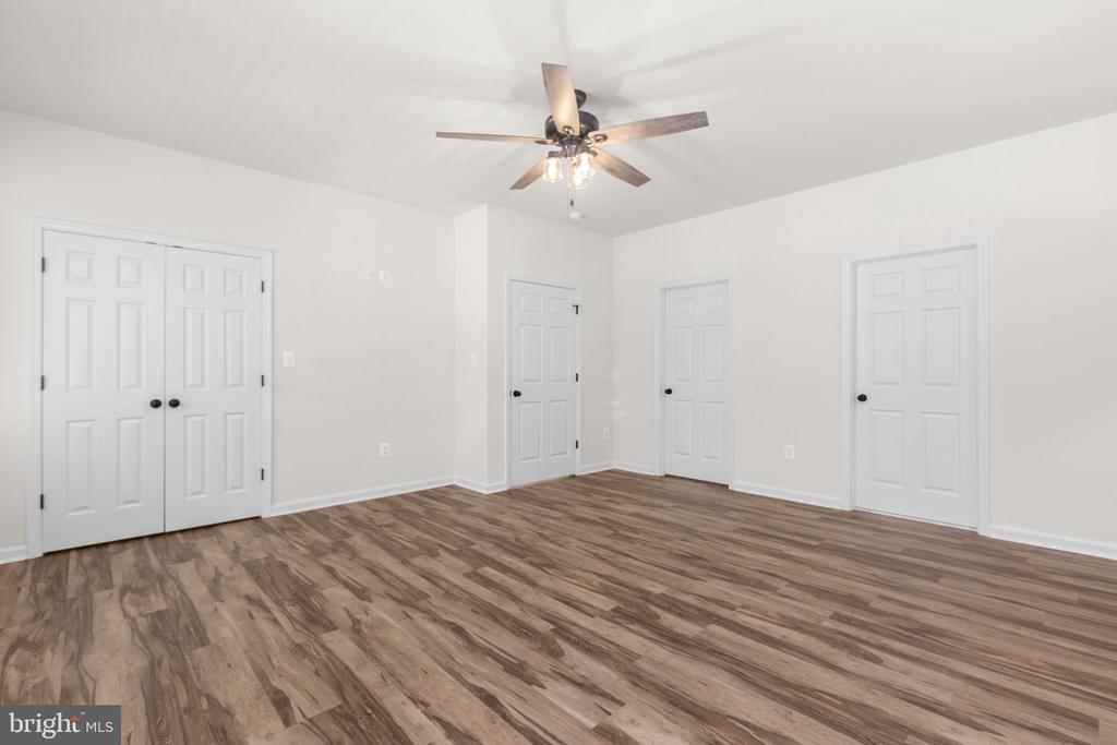 4301 CREIGHTON LN, SPOTSYLVANIA, Virginia 22551, 4 Bedrooms Bedrooms, ,3 BathroomsBathrooms,Residential,4301 CREIGHTON LN,VASP2032870 MLS # VASP2032870