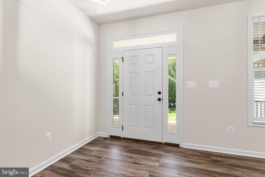 4301 CREIGHTON LN, SPOTSYLVANIA, Virginia 22551, 4 Bedrooms Bedrooms, ,3 BathroomsBathrooms,Residential,4301 CREIGHTON LN,VASP2032870 MLS # VASP2032870