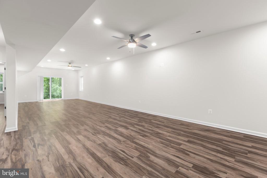 4301 CREIGHTON LN, SPOTSYLVANIA, Virginia 22551, 4 Bedrooms Bedrooms, ,3 BathroomsBathrooms,Residential,4301 CREIGHTON LN,VASP2032870 MLS # VASP2032870