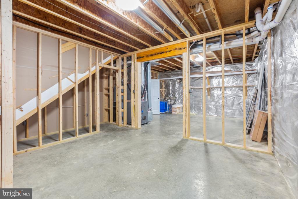4301 CREIGHTON LN, SPOTSYLVANIA, Virginia 22551, 4 Bedrooms Bedrooms, ,3 BathroomsBathrooms,Residential,4301 CREIGHTON LN,VASP2032870 MLS # VASP2032870