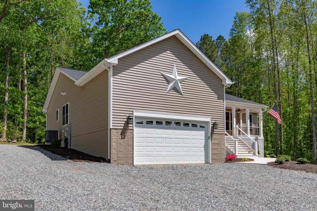 4301 CREIGHTON LN, SPOTSYLVANIA, Virginia 22551, 4 Bedrooms Bedrooms, ,3 BathroomsBathrooms,Residential,4301 CREIGHTON LN,VASP2032870 MLS # VASP2032870