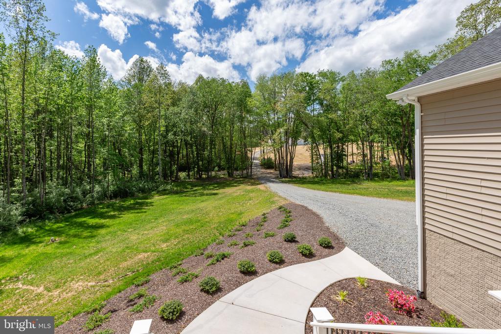 4301 CREIGHTON LN, SPOTSYLVANIA, Virginia 22551, 4 Bedrooms Bedrooms, ,3 BathroomsBathrooms,Residential,4301 CREIGHTON LN,VASP2032870 MLS # VASP2032870